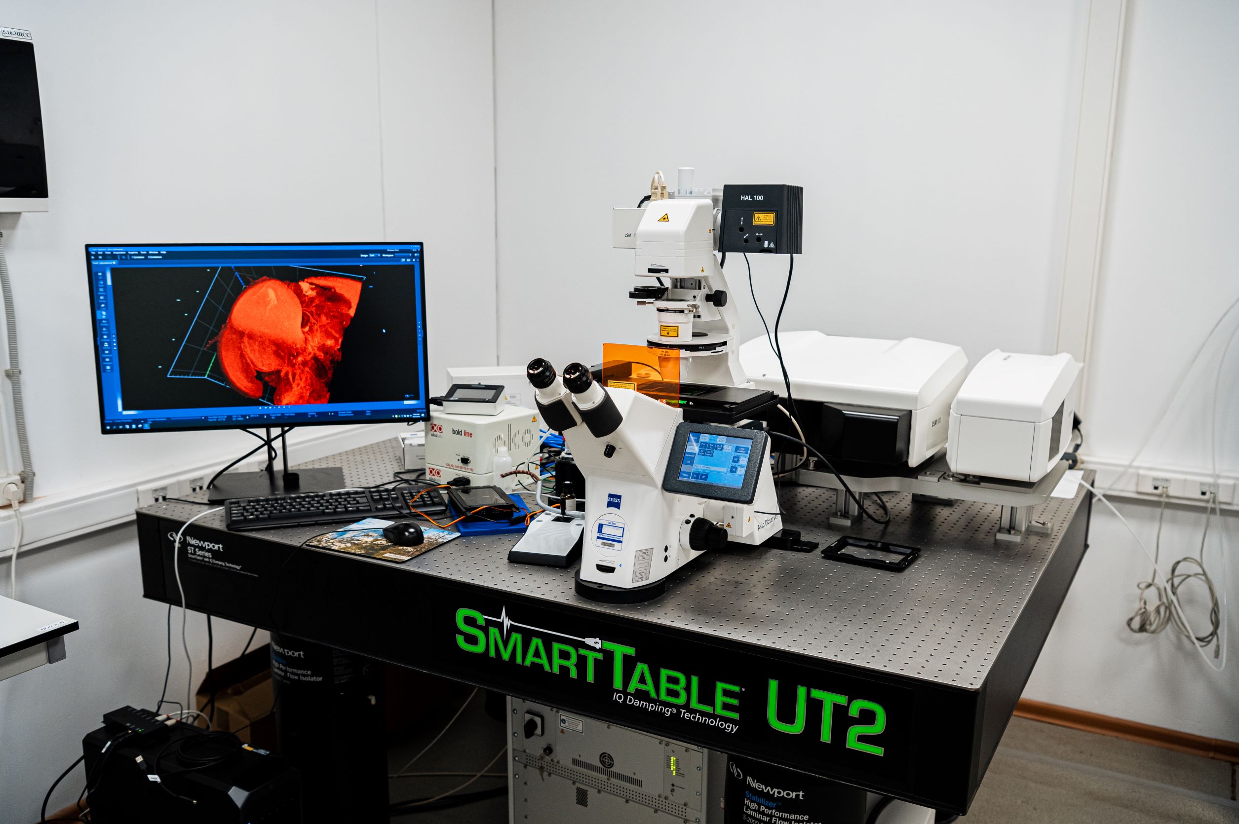 Микроскоп конфокальный Axio Observer LSM 980 (Zeiss), с системой повышения разрешения Airyscan 2, с системой длительного прижизненного анализа клеток